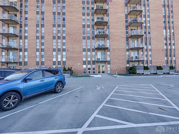 4th image of 2230 S Patterson Blvd APT 101