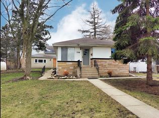 736 W Hinsdale Ave, Hinsdale, IL 60521