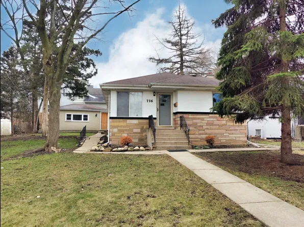 736 W Hinsdale Ave, Hinsdale, IL 60521