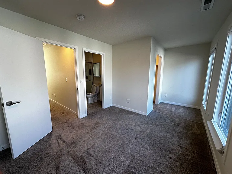 6642 SE 16th Ave — Photo 30