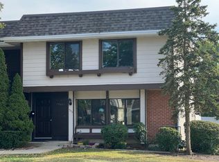 1333 Court O #4, Hanover Park, IL