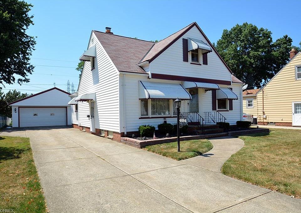 1st image of 4884 Summer Ln