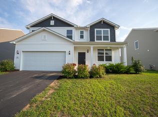 319 Honeysuckle St, Ashville, OH 43103