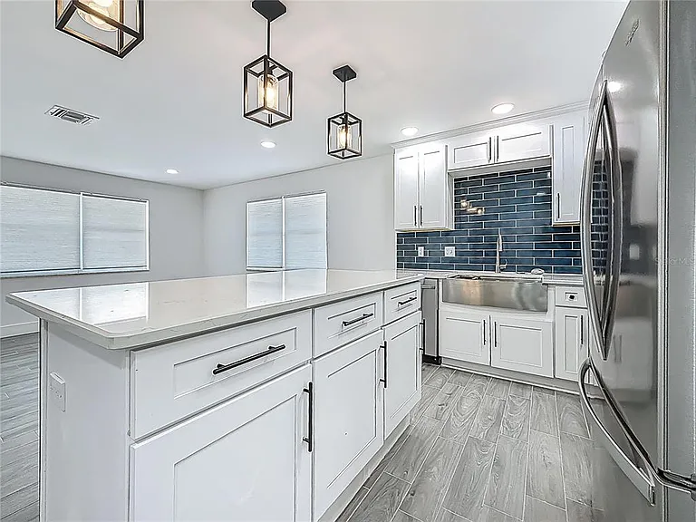1755 Shore Acres Blvd NE — Photo 11