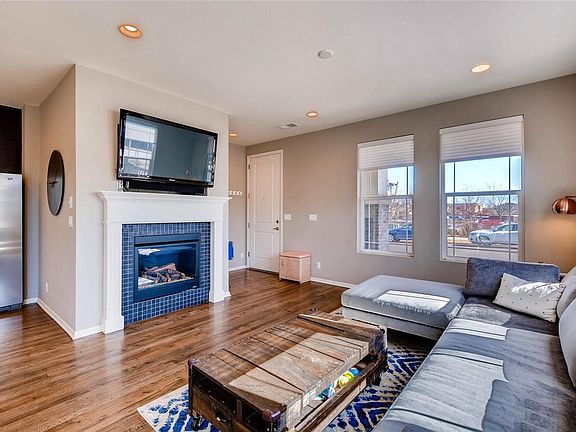 4th image of 2359 Verbena St
