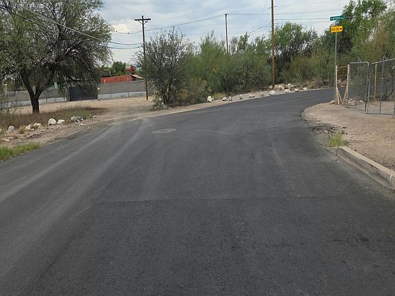 4th image of 6227 S Southland Blvd