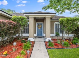 6415 Crimson Leaf Ln, Jacksonville, FL 32244