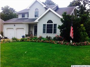 411 Tennessee Dr, Brick, NJ 08723