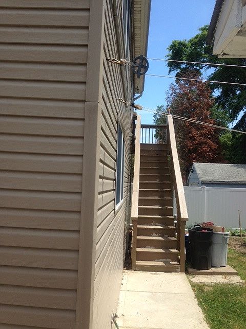 2nd image of 10 Fern Terrace # Second Floor