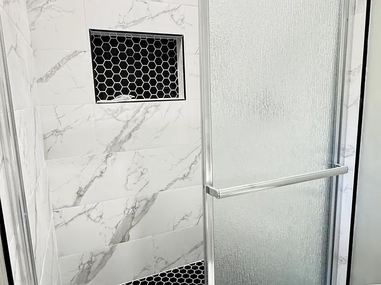 723 Sheffield Rd — Photo 5