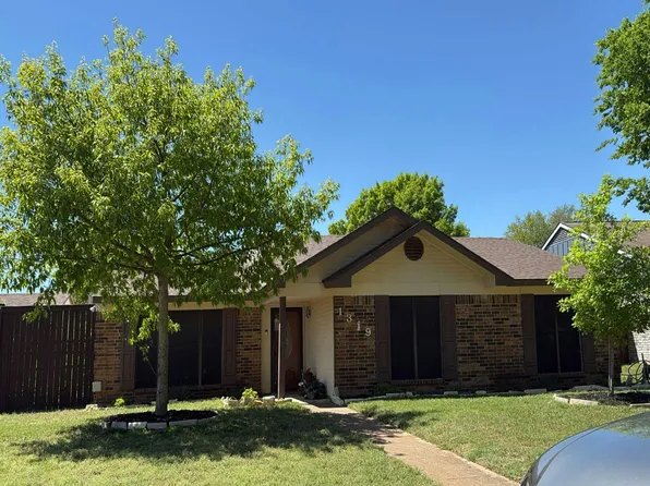 1319 Oak Run Dr, Duncanville, TX 75137