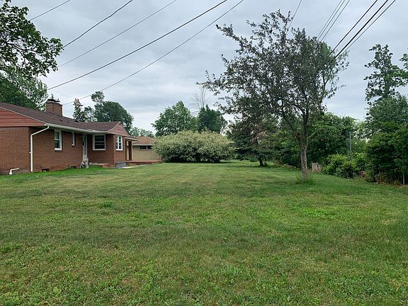 5th image of 251 Bellingham Dr