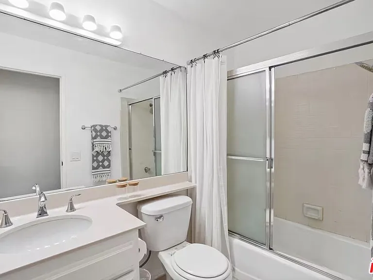 310 Tahiti Way #201 — Photo 23