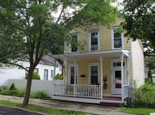 0495 8th Ave, Troy, NY 12182