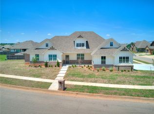 11020 NW 22nd St, Yukon, OK 73099