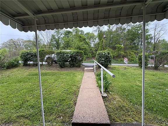 2nd image of 3224 Brodhead Rd #2