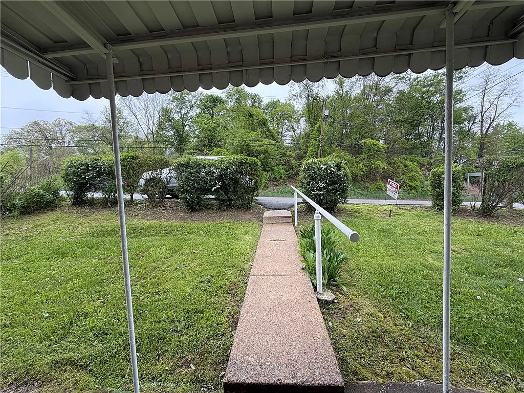 Building Photo - 3224 Brodhead Rd #2
