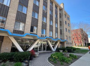 6255 N Kenmore Ave APT 309, Chicago, IL 60660