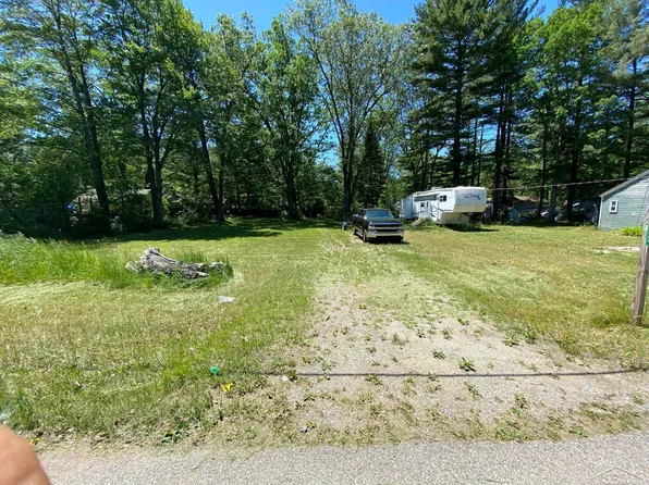 1932 W River Rd, Oscoda, MI 48750