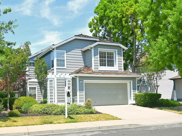 400 Trailview Cir, Martinez, CA 94553