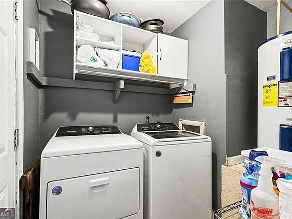 3rd image of 297 Lu Ln