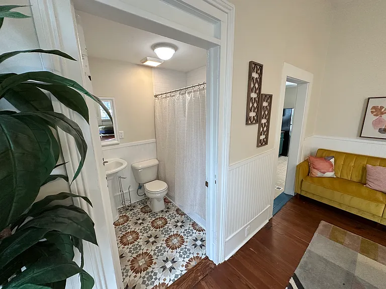 303 W Park Ave #B — Photo 12