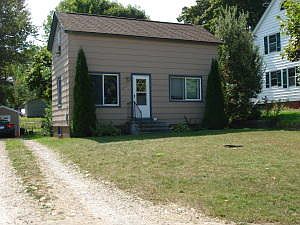 1st image of 270 E Truckey St