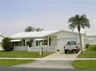 910 Ocean Dr, Boynton Beach, FL 33426