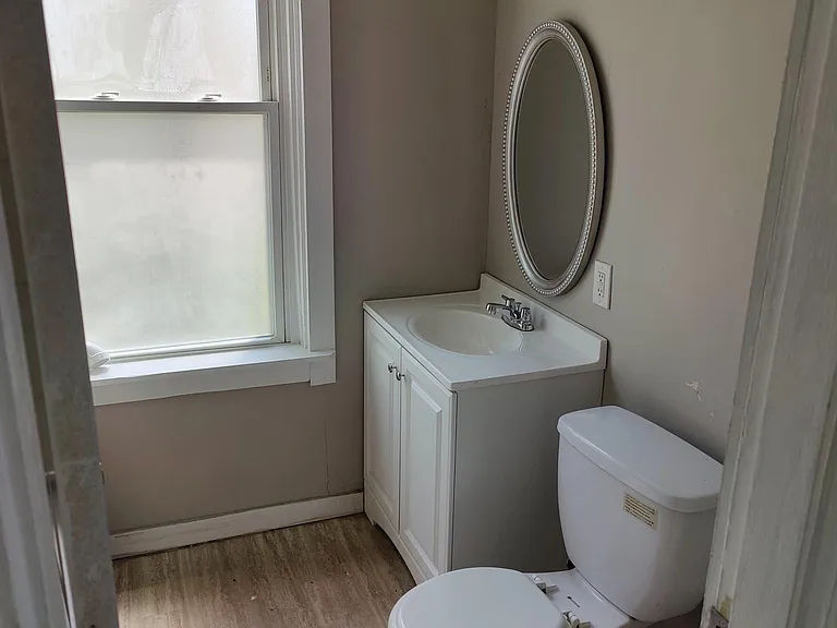 826 Rockdale Ave — Photo 9