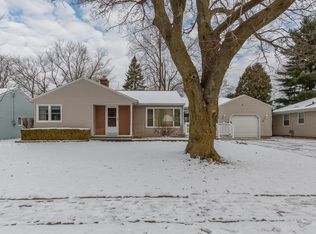 3504 Canterbury Ave, Kalamazoo, MI 49006