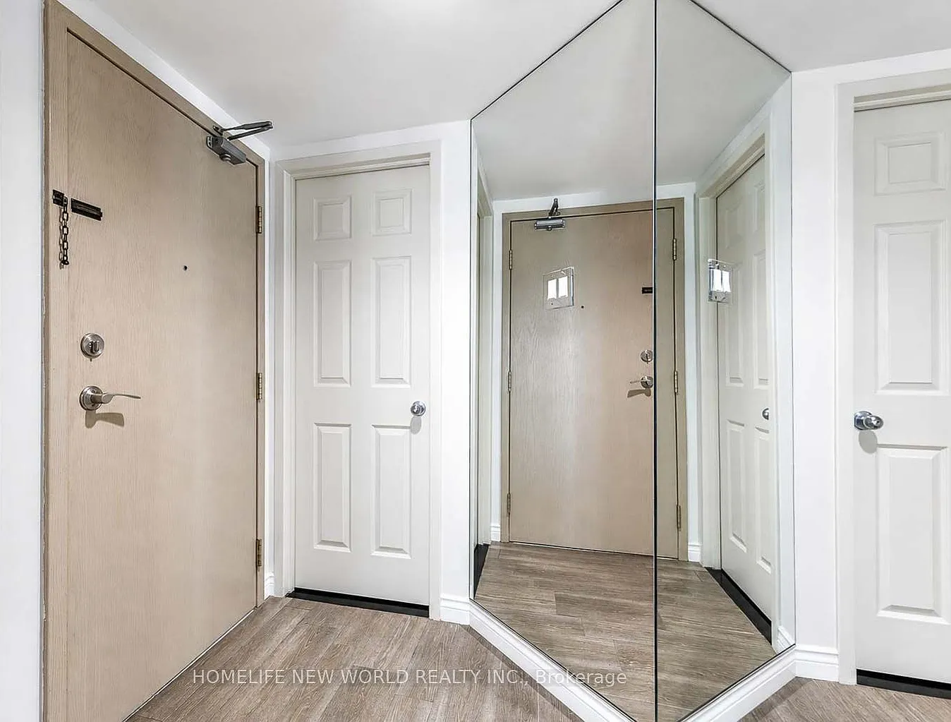 2 bed, $3,950 — Photo 4