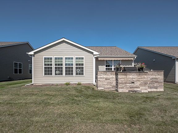 4th image of 522 Pleasant Dr