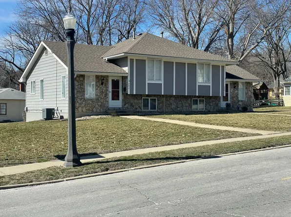 202 N Lightburne St, Liberty, MO 64068