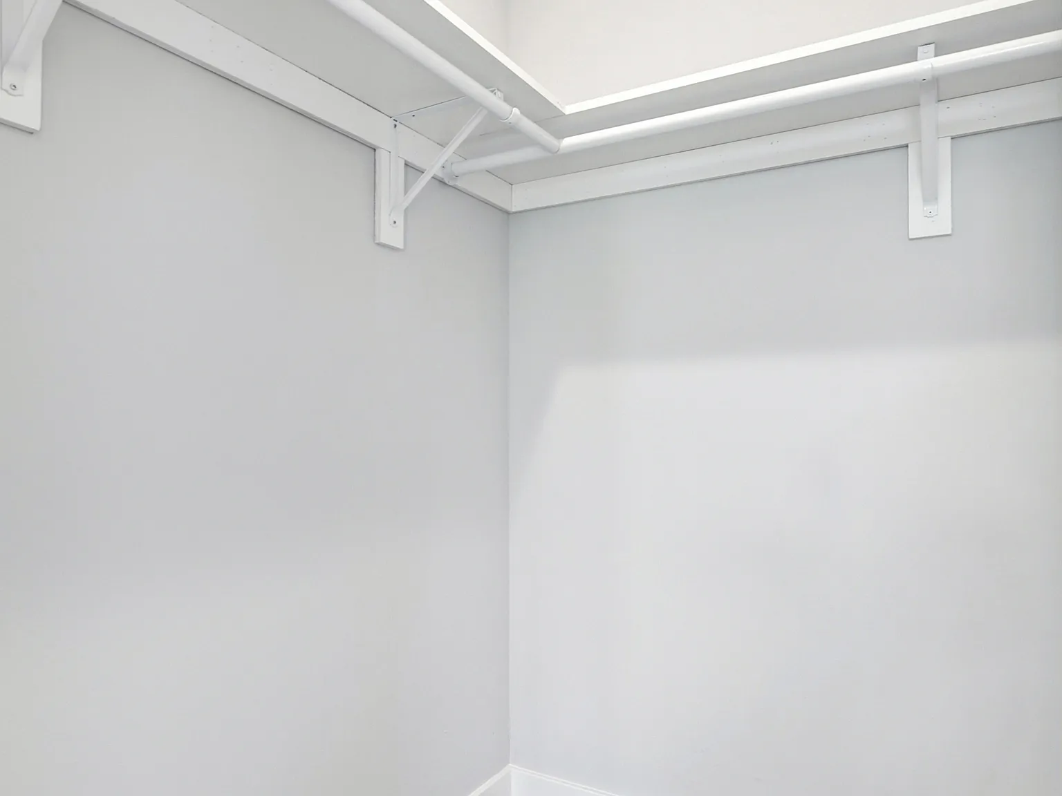 Pechin Court Apartments - 102 — Photo 3