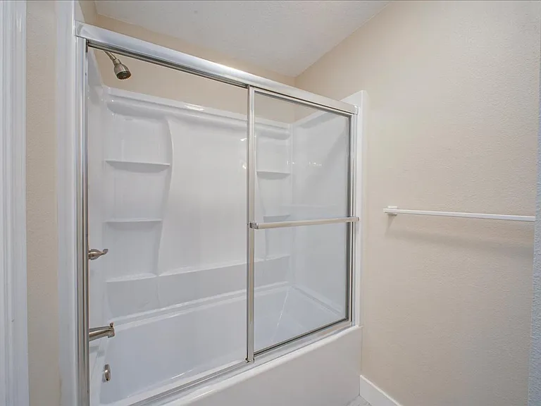 3316 W Cherry Ln — Photo 17