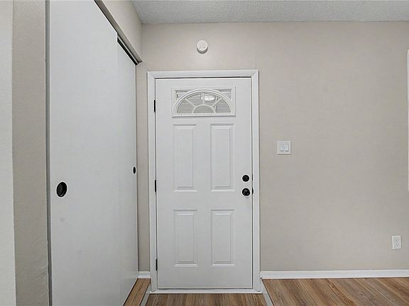 4th image of 14 Sparks St