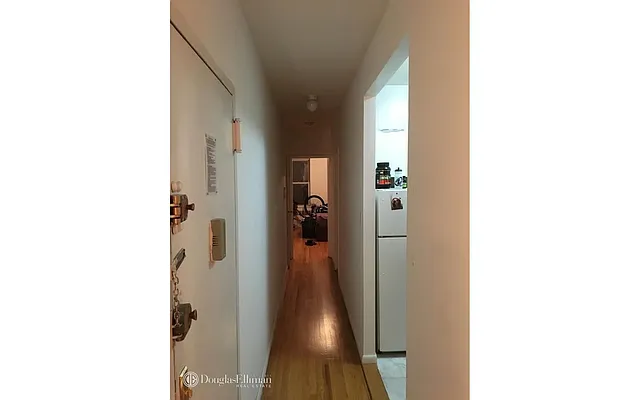 Rented by Douglas Elliman | media 16