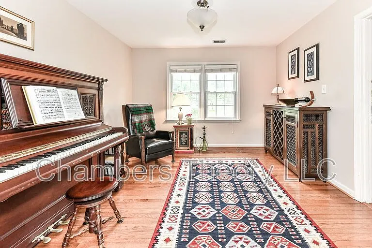 1350 Shallow Ford Rd — Photo 10