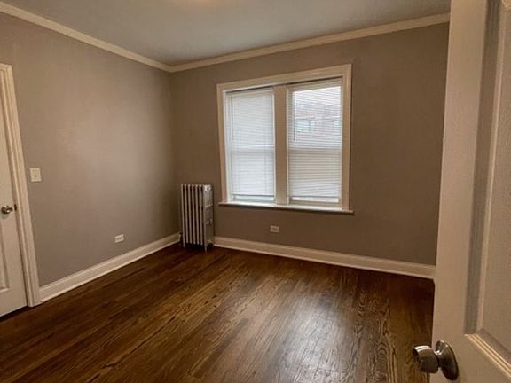 4th image of 8056 S Marshfield Ave #8058-2