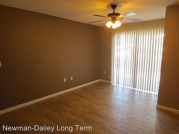 3rd image of 4009 Dancing Cloud Ct Unit 31