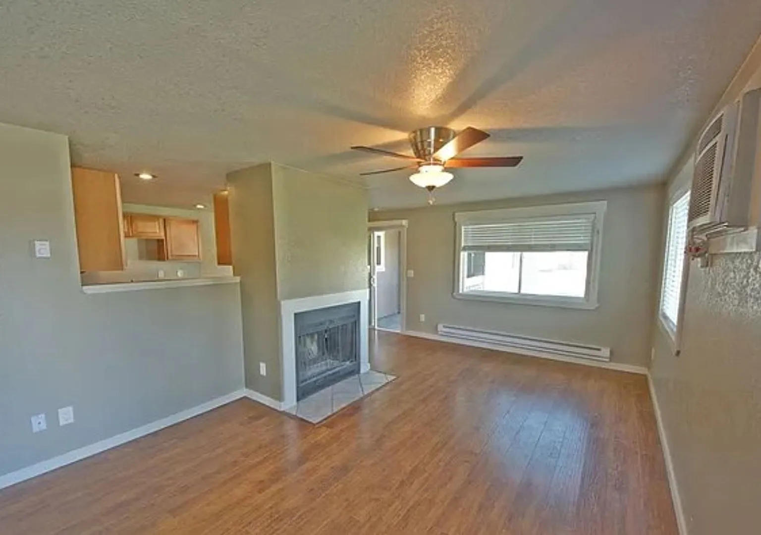 3432 S Constitution Way — Photo 2