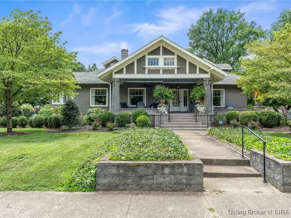 140 E High Street, Jeffersonville, IN 47130