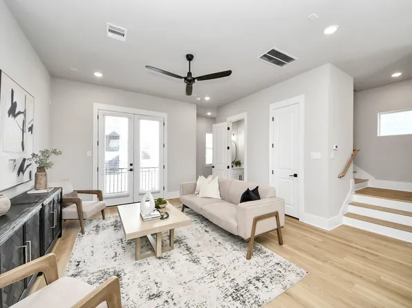 1104 Mansfield St #E, Houston, TX 77091