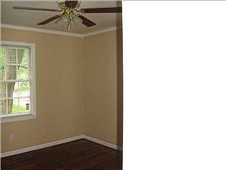 3rd image of 101 Lavonia Ave