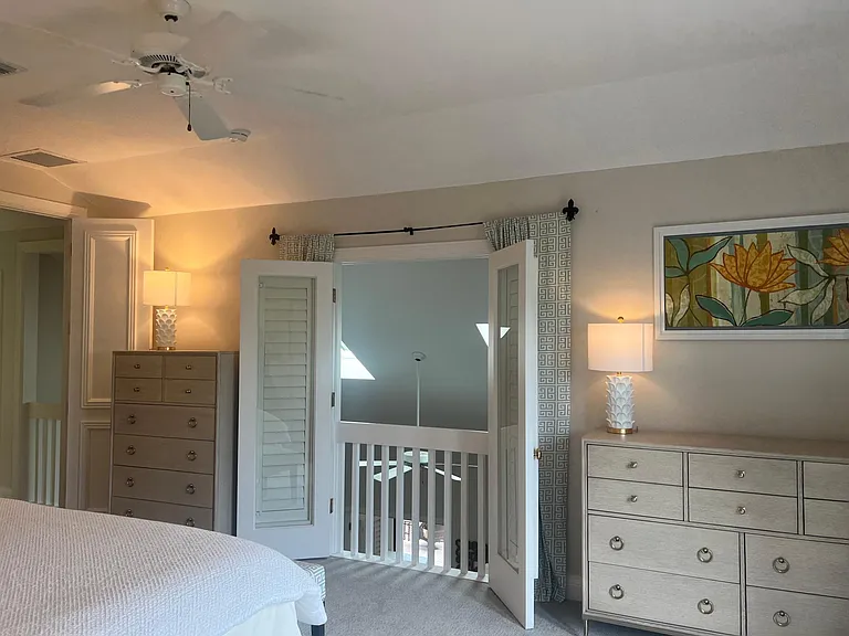 376 Leatherfern Ln — Photo 41