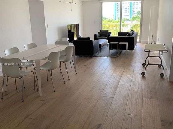 2nd image of 210 Seaview Dr #506