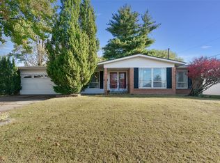 1485 Madison Ln, Florissant, MO