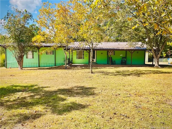 233 Hebert Rd, Leesville, LA 71446