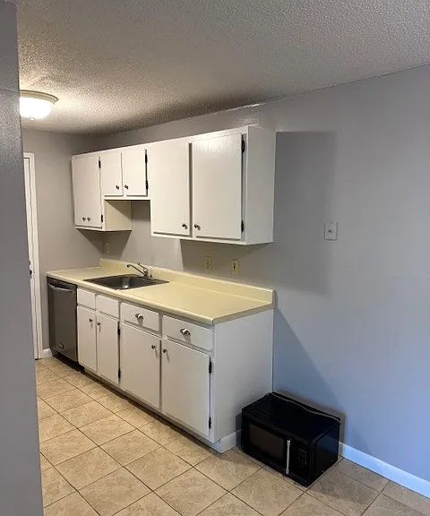 4 Post Oak Ln #14 — Photo 8