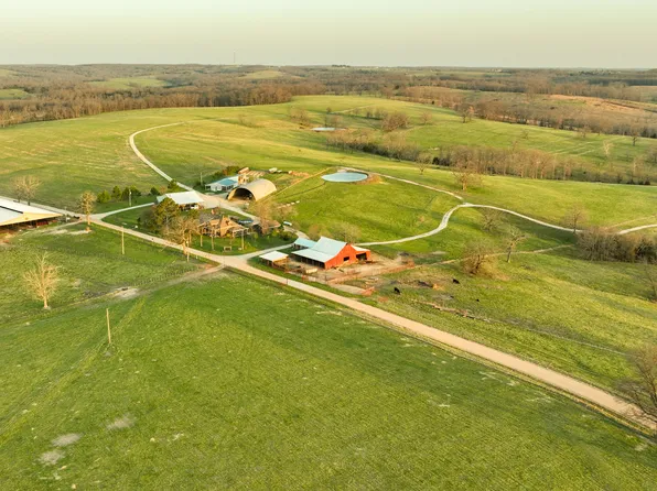 12166 Murr Rd, Cabool, MO 65689